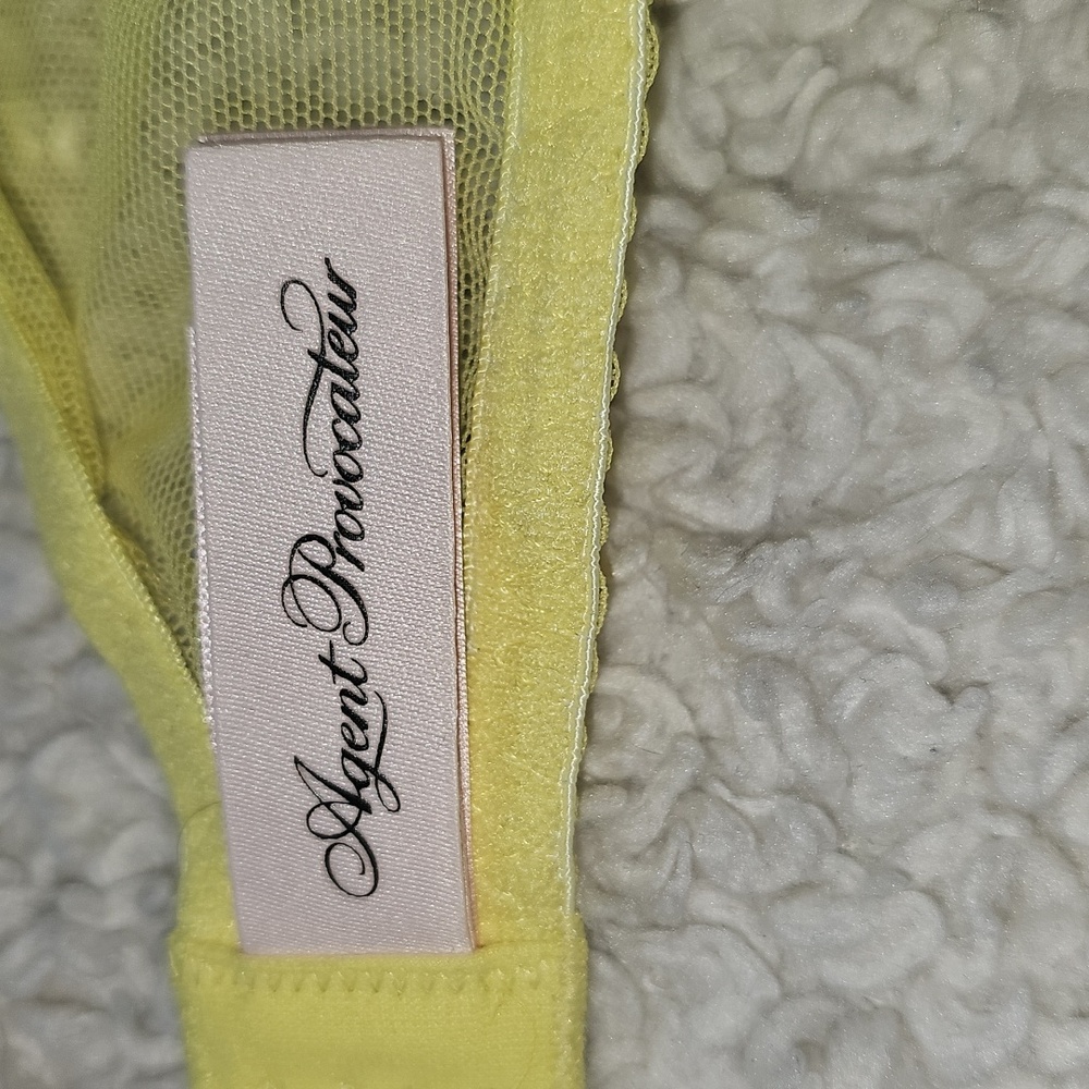 Fawn Bra Yellow - Picture 11 of 13